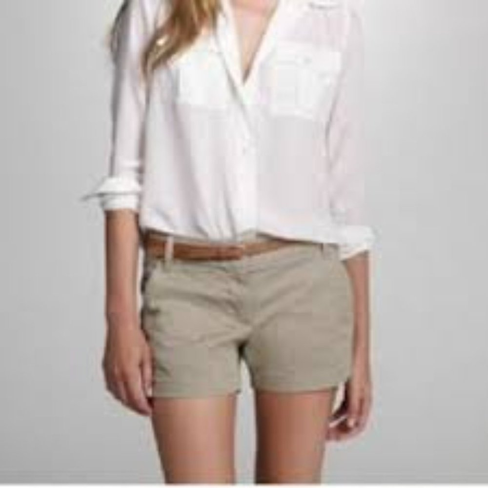 J Crew City Fit Khaki Shorts Size 4